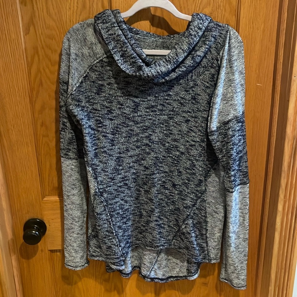 Free people sweater